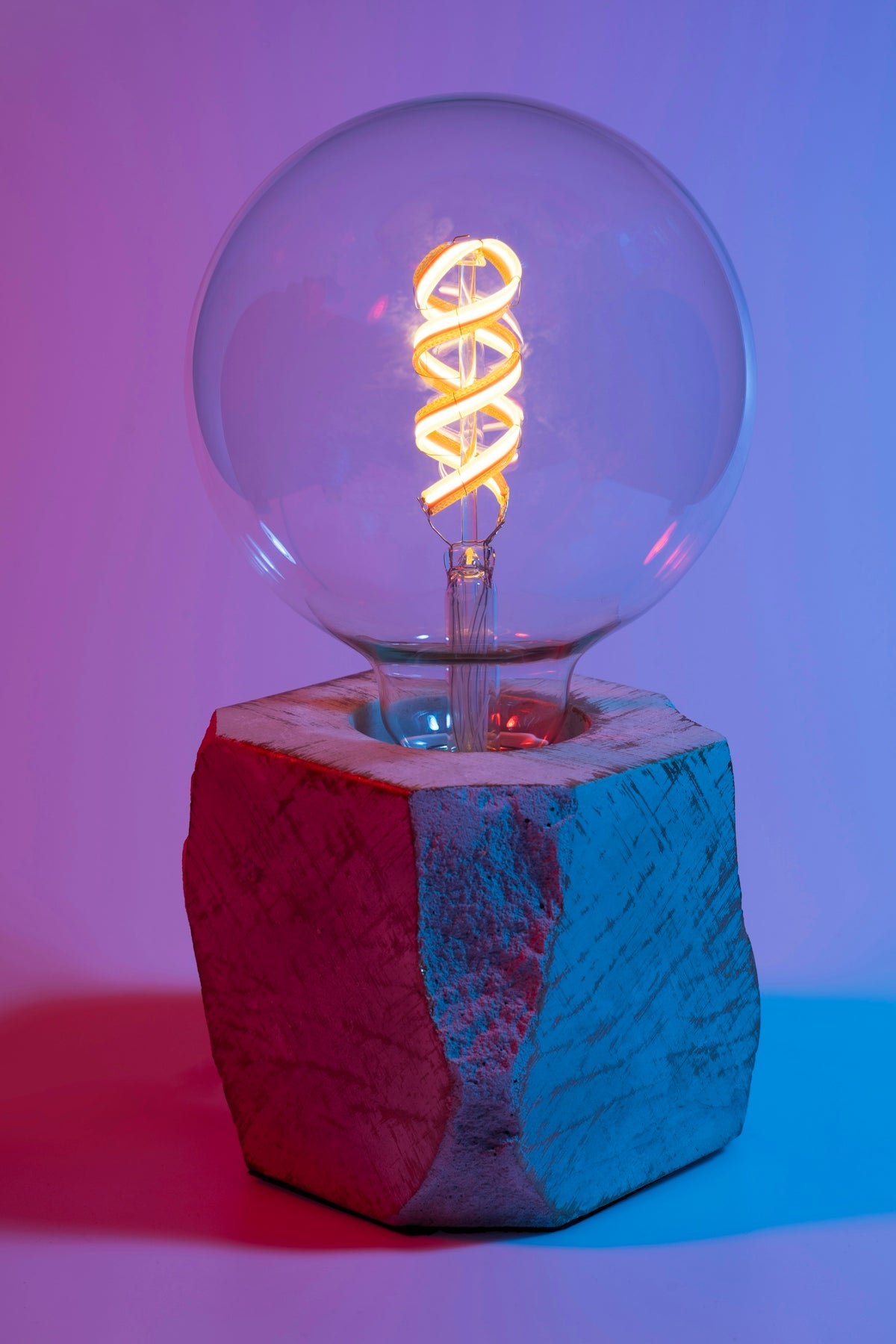 a lit up candle