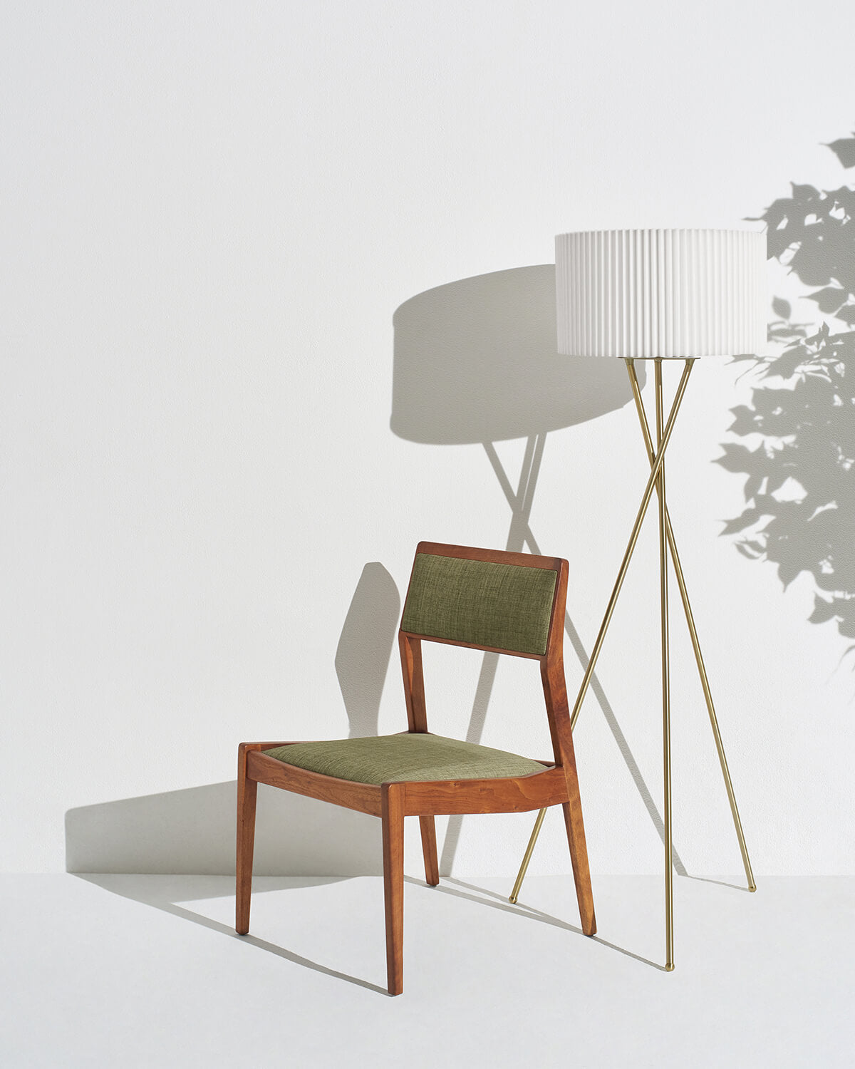Jaxon Floor Lamp - Smart Ambient Lighting Comfort (Floor Lamp, Living Room Light, Modern Stand Light)