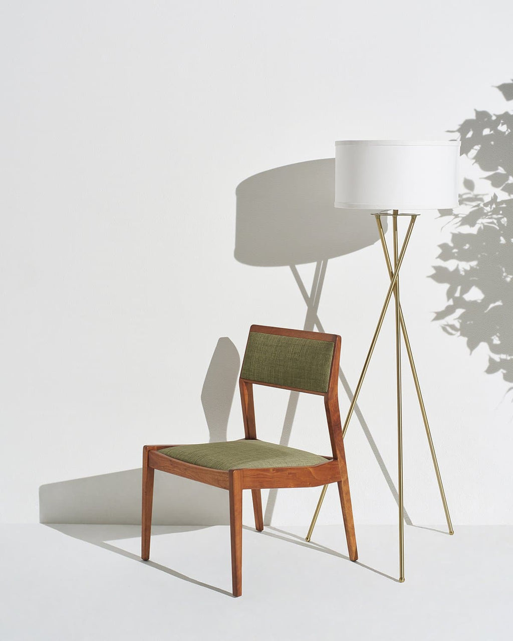 Jaxon Floor Lamp - Smart Ambient Lighting Comfort (Floor Lamp, Living Room Light, Modern Stand Light)