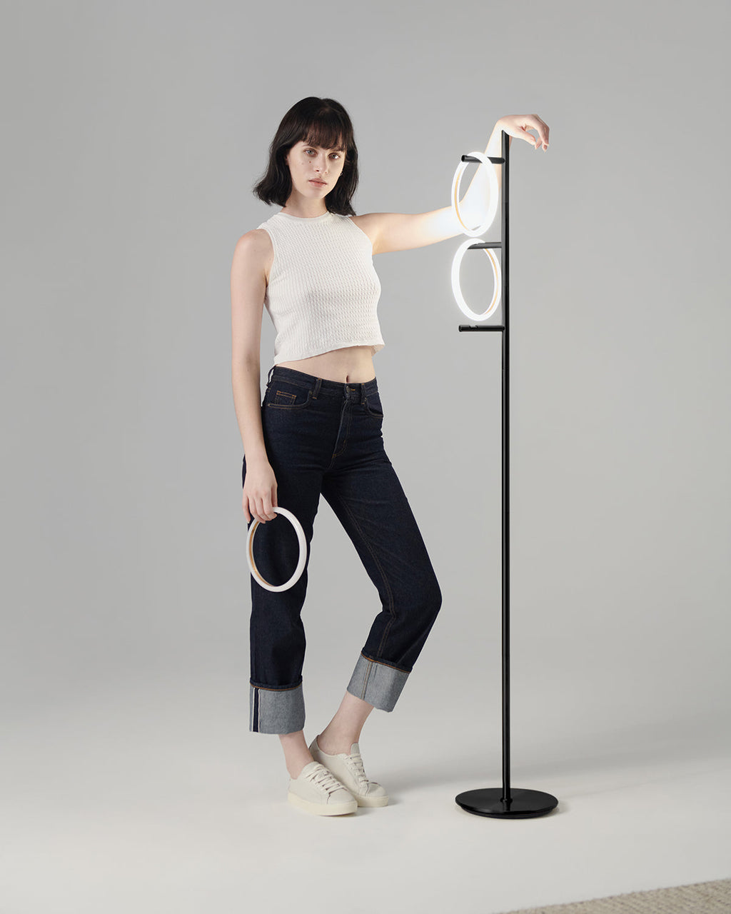 Saturn Floor Lamp - Smart Ambient Lighting Comfort (Floor Lamp, Living Room Light, Modern Stand Light)