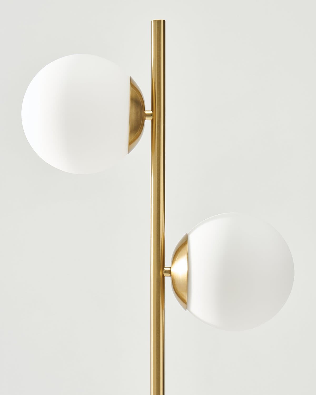 Sphere Floor Lamp - Smart Ambient Lighting Comfort (Floor Lamp, Living Room Light, Modern Stand Light)