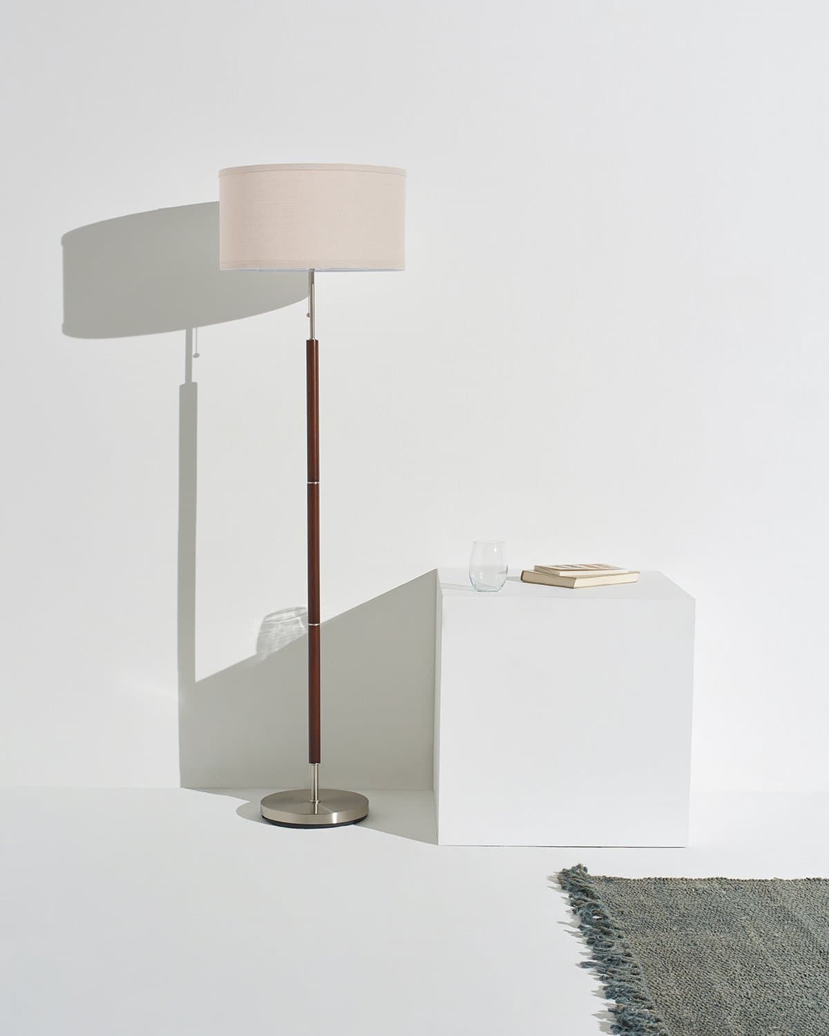 Carter Floor Lamp - Smart Ambient Lighting Comfort (Floor Lamp, Living Room Light, Modern Stand Light)