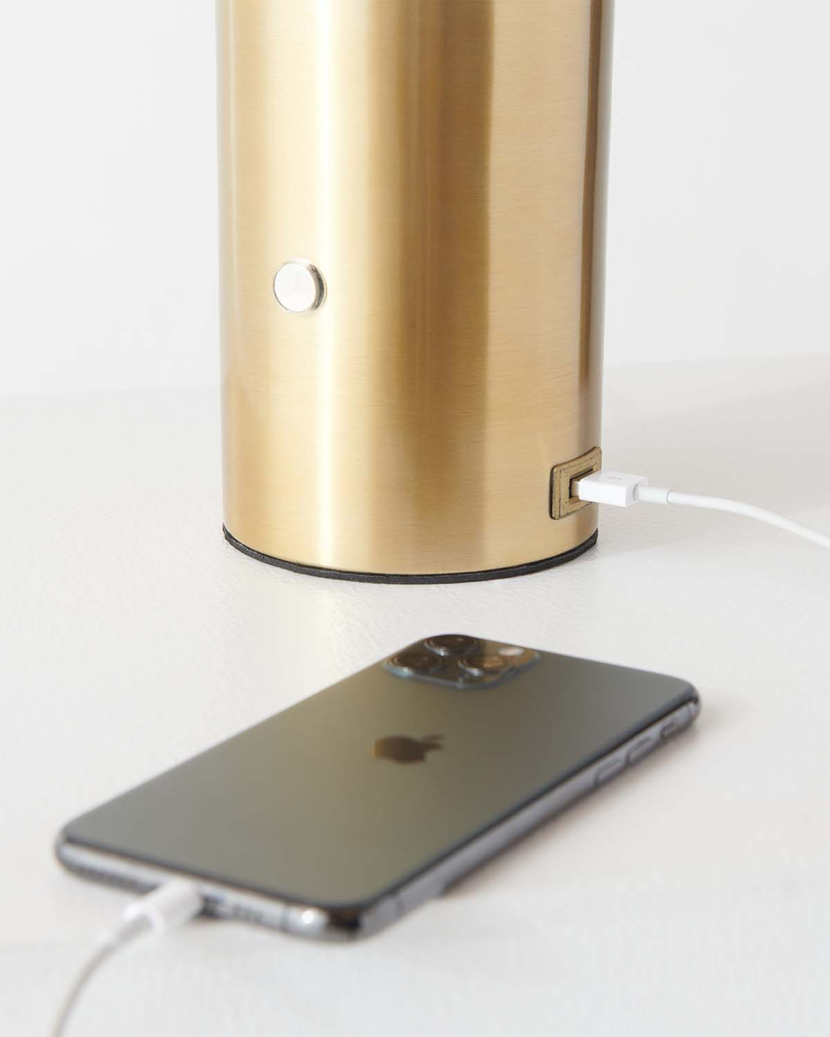 Kai Table Lamp - Smart Ambient Lighting Comfort (Table Lamp, Indoor Lighting, Modern Desk Light)