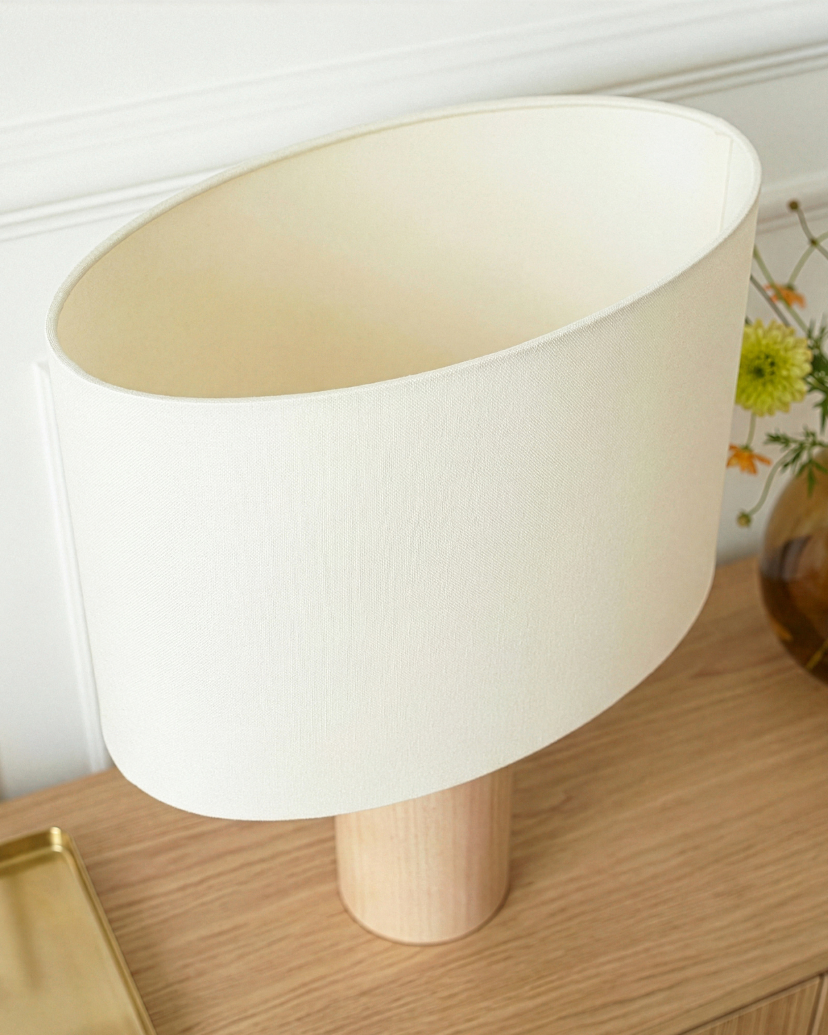 Mia Table Lamp - Smart Ambient Lighting Comfort (Table Lamp, Indoor Lighting, Modern Desk Light)
