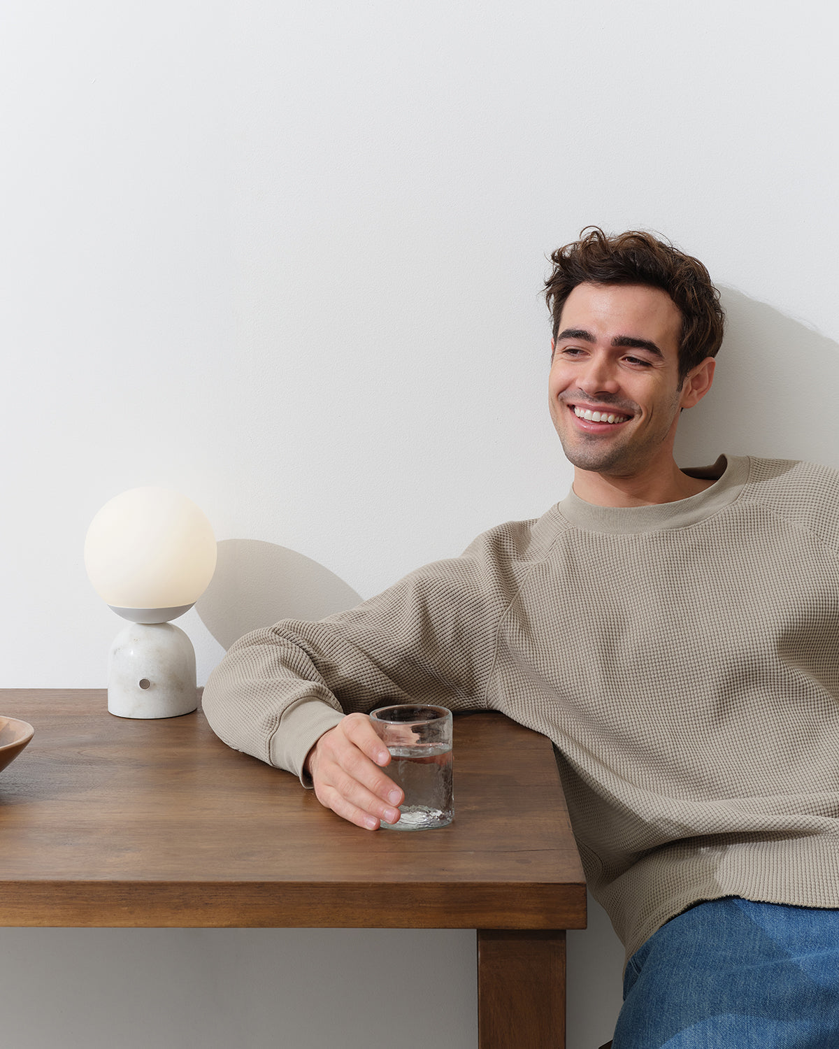 Mila Table Lamp - Smart Ambient Lighting Comfort (Table Lamp, Indoor Lighting, Modern Desk Light)