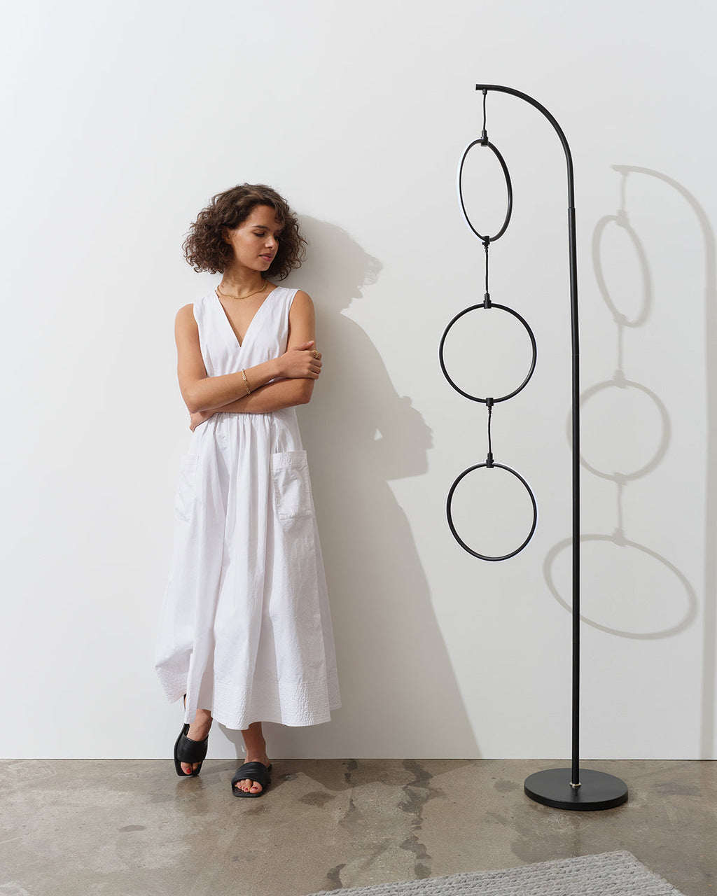 Nova RGB Floor Lamp - Smart Ambient Lighting Comfort (Floor Lamp, Living Room Light, Modern Stand Light)
