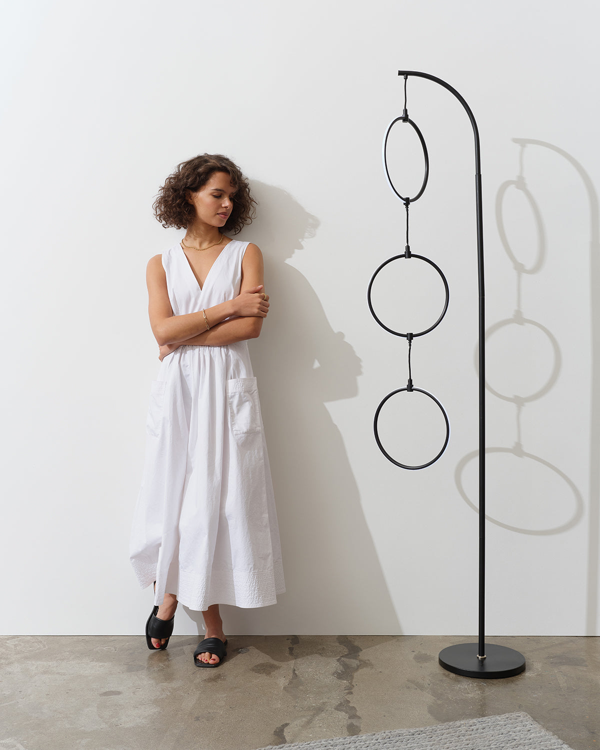 Nova RGB Floor Lamp - Smart Ambient Lighting Comfort (Floor Lamp, Living Room Light, Modern Stand Light)