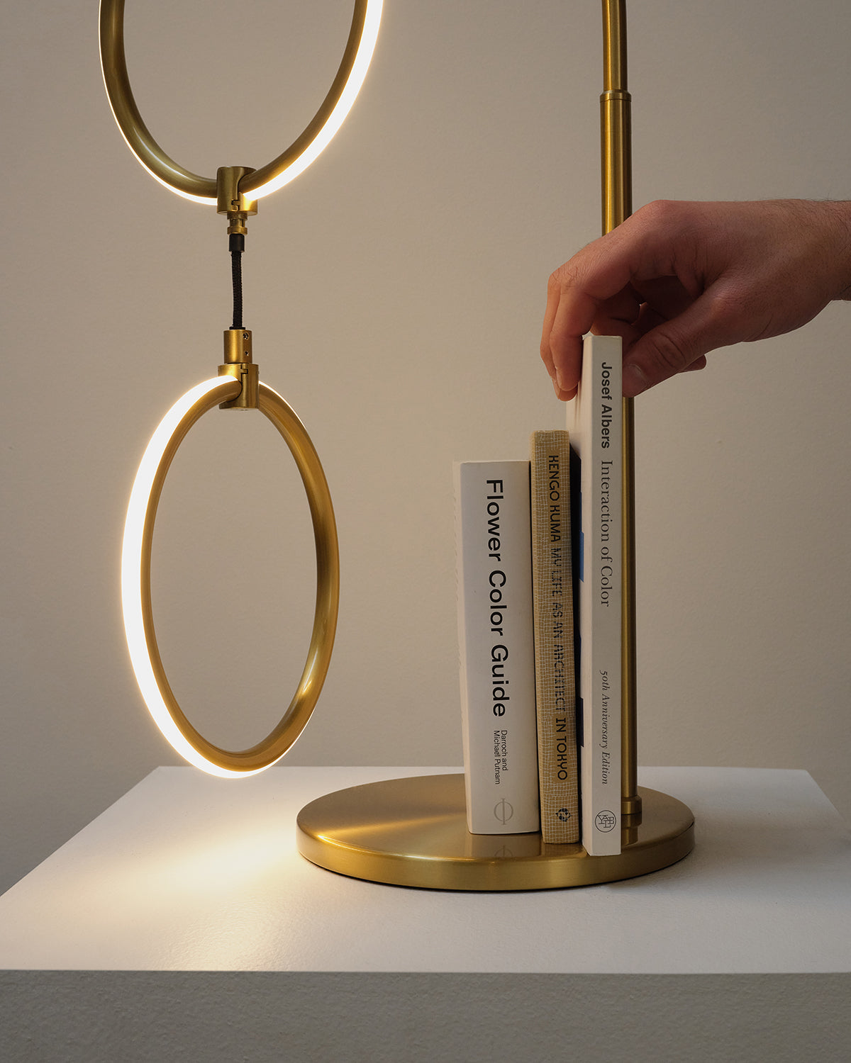 Nova Table Lamp - Smart Ambient Lighting Comfort (Table Lamp, Indoor Lighting, Modern Desk Light)