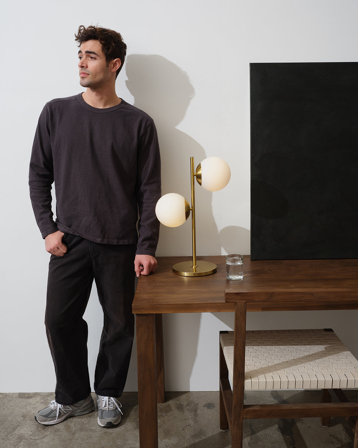 Sphere Table Lamp - Smart Ambient Lighting Comfort (Table Lamp, Indoor Lighting, Modern Desk Light)