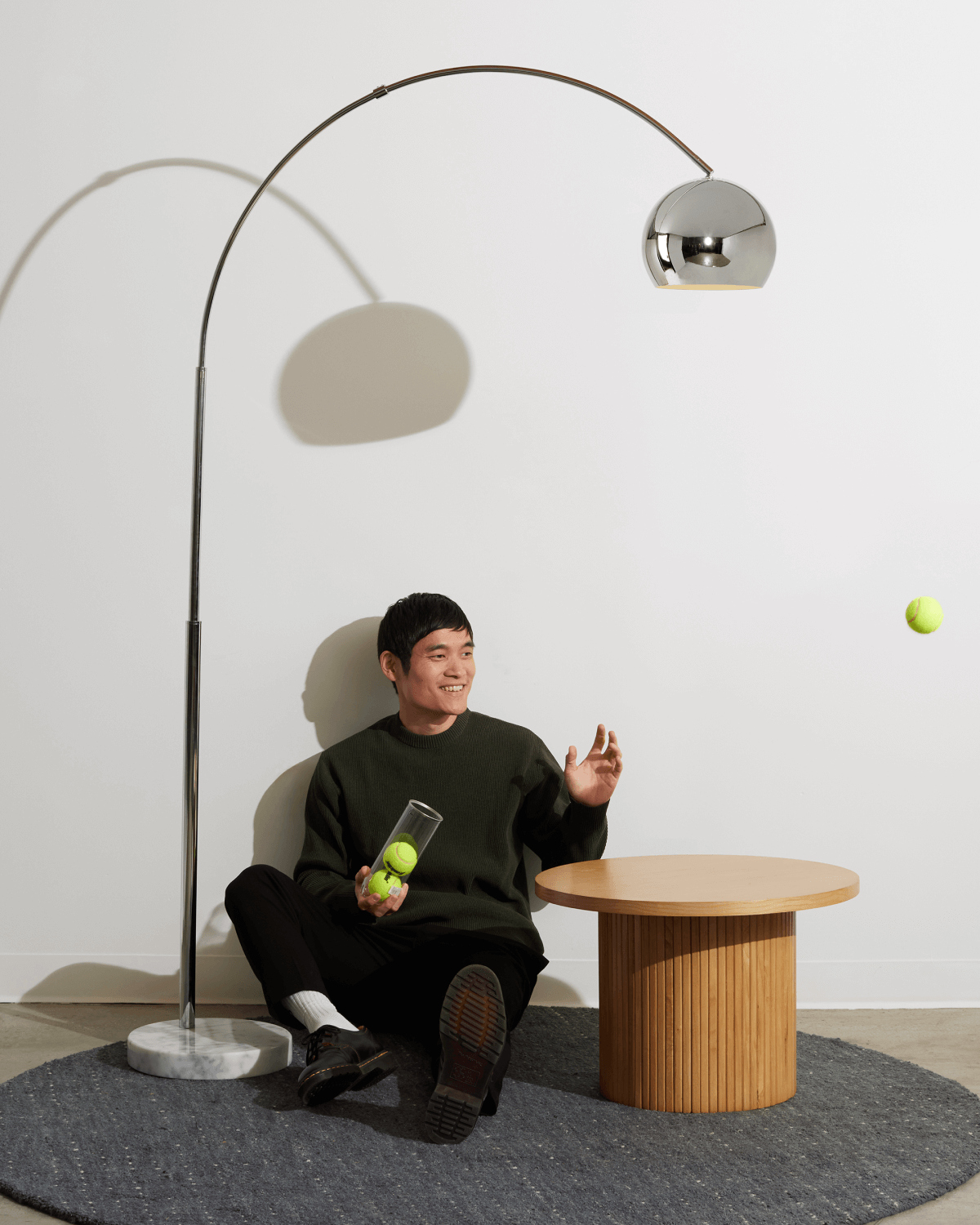 Olivia Floor Lamp - Smart Ambient Lighting Comfort (Floor Lamp, Living Room Light, Modern Stand Light)