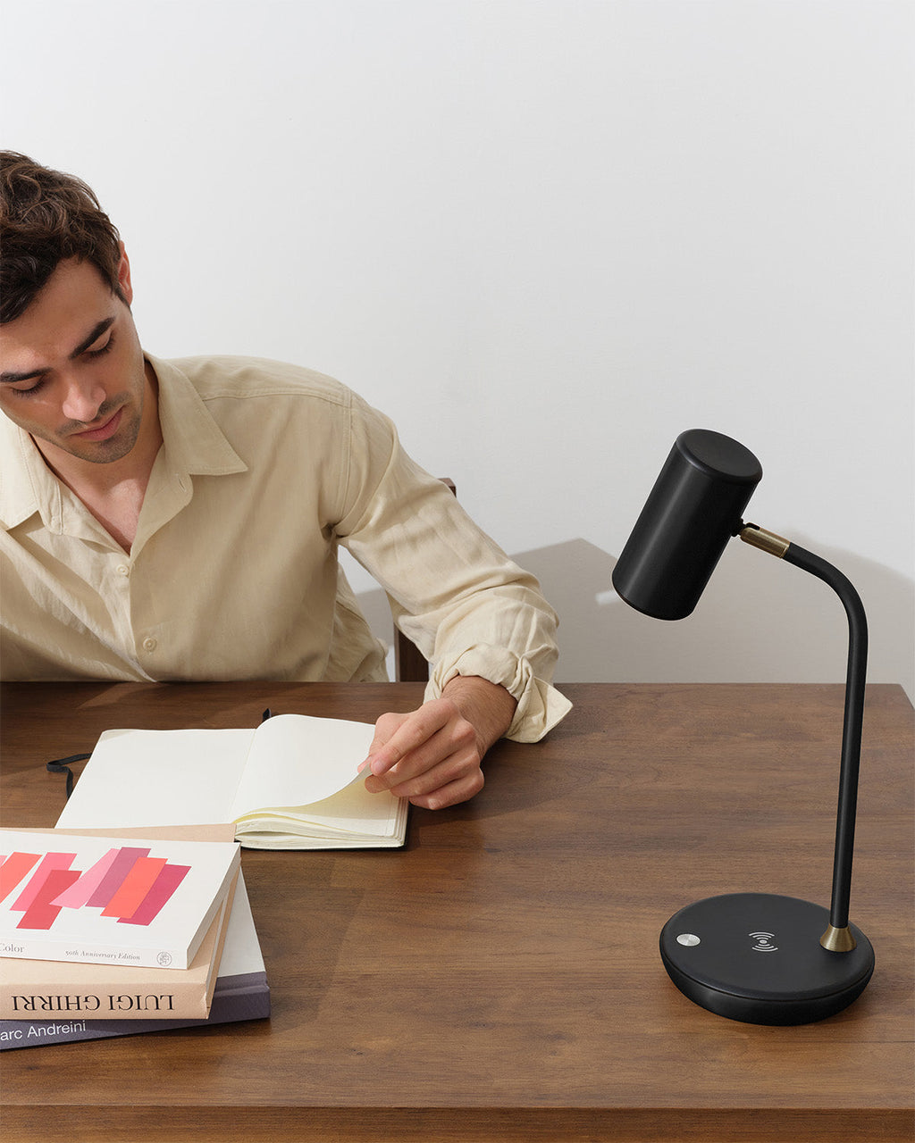 Ezra Table Lamp - Smart Ambient Lighting Comfort (Table Lamp, Indoor Lighting, Modern Desk Light)