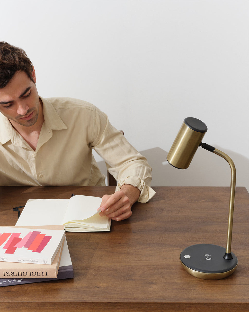 Ezra Table Lamp - Smart Ambient Lighting Comfort (Table Lamp, Indoor Lighting, Modern Desk Light)