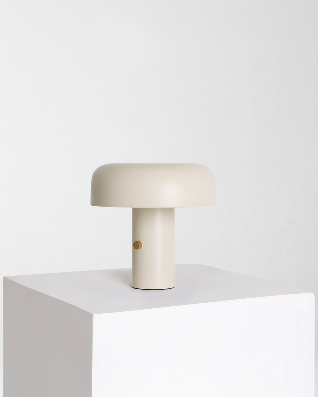Anita Table Lamp - Smart Ambient Lighting Comfort (Table Lamp, Indoor Lighting, Modern Desk Light)
