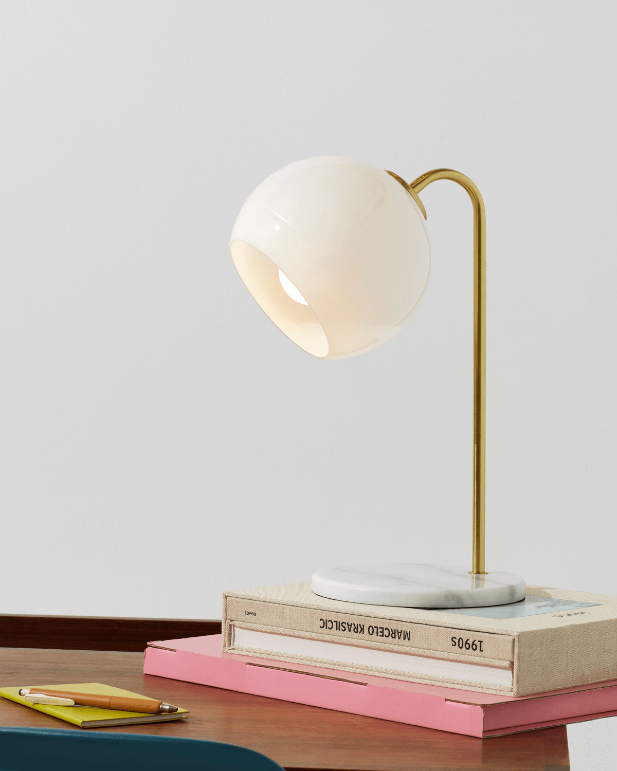 Krystal Table Lamp - Smart Ambient Lighting Comfort (Table Lamp, Indoor Lighting, Modern Desk Light)