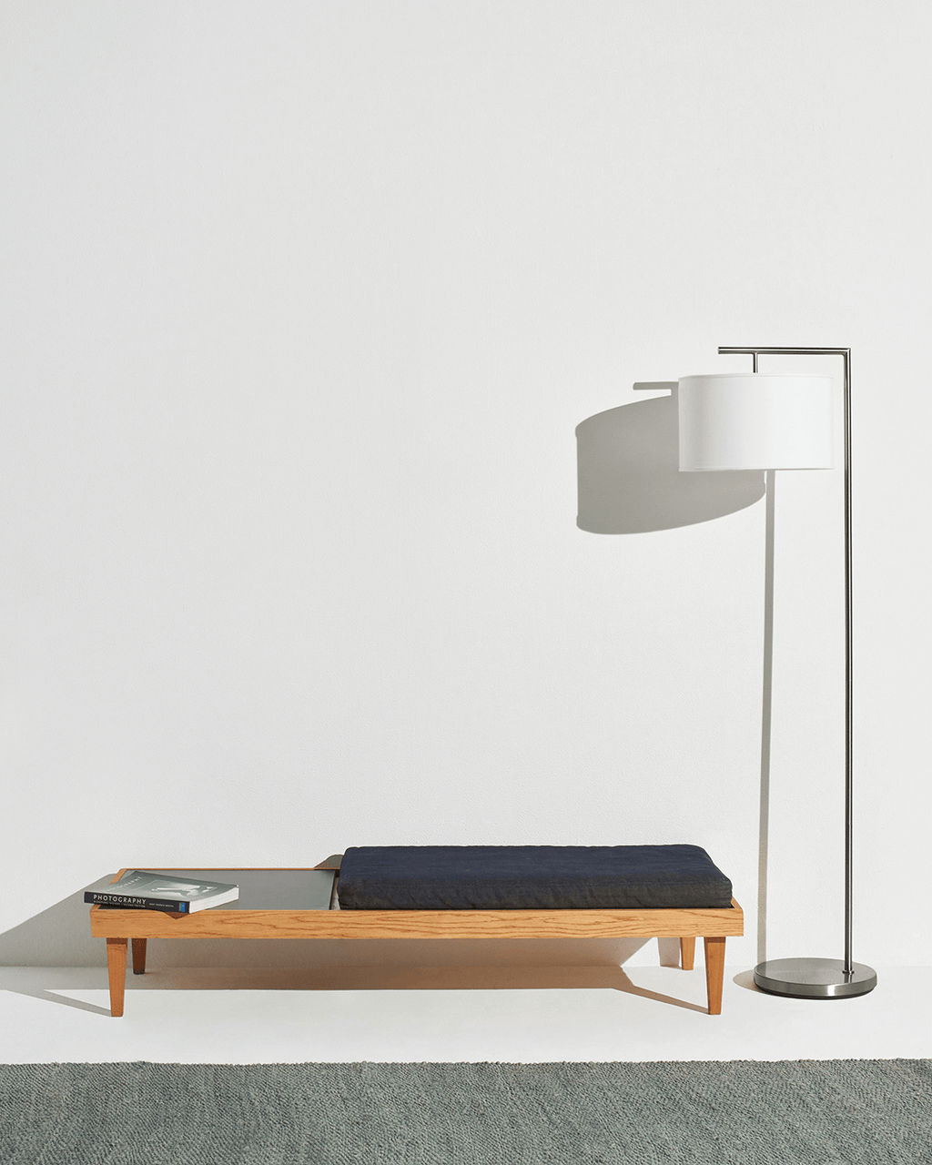 Montage Modern Floor Lamp - Smart Ambient Lighting Comfort (Floor Lamp, Living Room Light, Modern Stand Light)