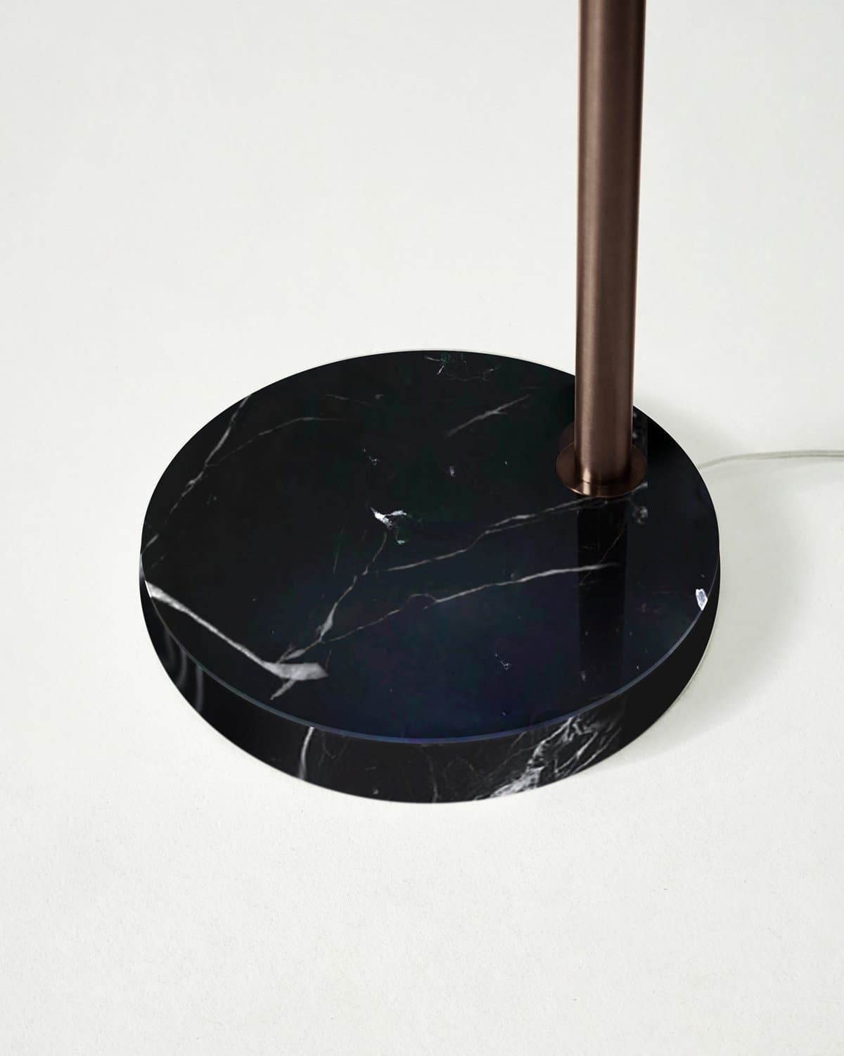 Mason Floor Lamp - Smart Ambient Lighting Comfort (Floor Lamp, Living Room Light, Modern Stand Light)