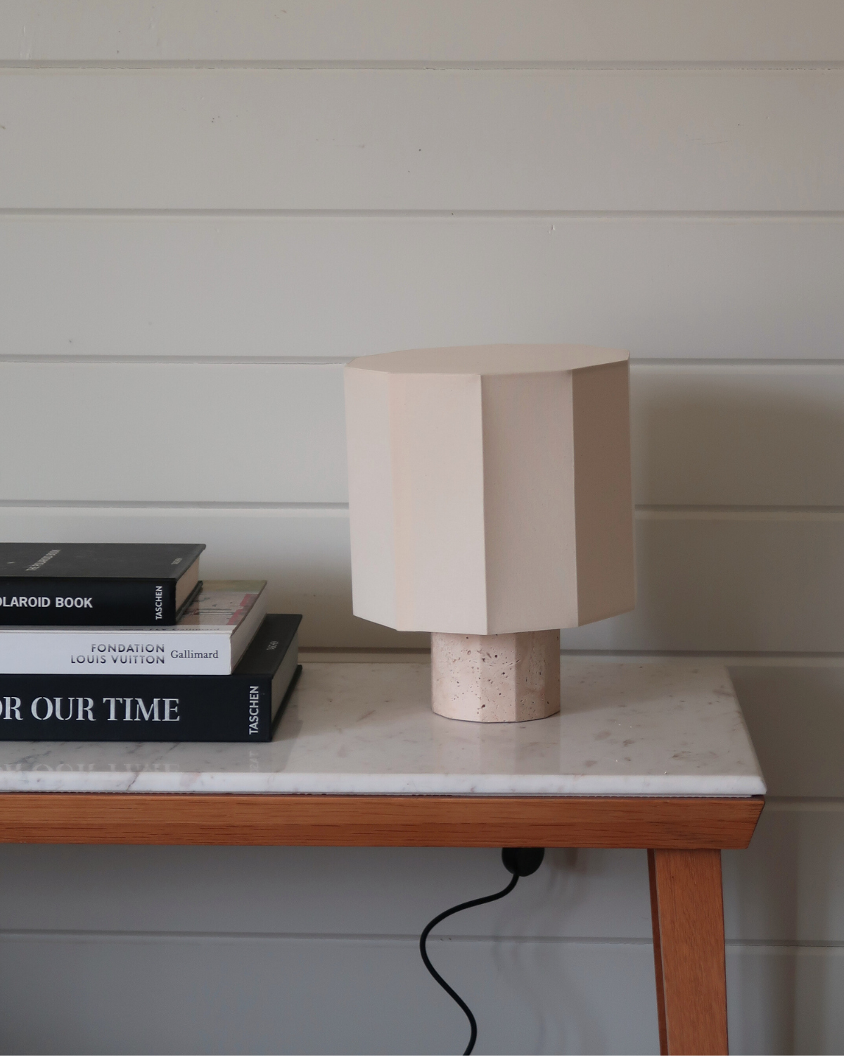 Cleo Table Lamp - Smart Ambient Lighting Comfort (Table Lamp, Indoor Lighting, Modern Desk Light)