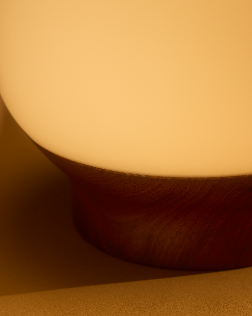 Marlow Table Lamp - Smart Ambient Lighting Comfort (Table Lamp, Indoor Lighting, Modern Desk Light)