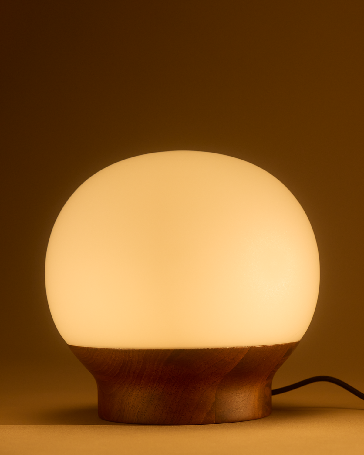 Marlow Table Lamp - Smart Ambient Lighting Comfort (Table Lamp, Indoor Lighting, Modern Desk Light)