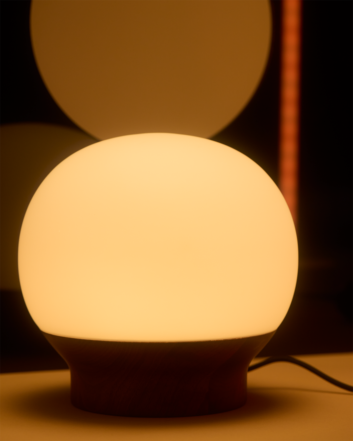 Marlow Table Lamp - Smart Ambient Lighting Comfort (Table Lamp, Indoor Lighting, Modern Desk Light)