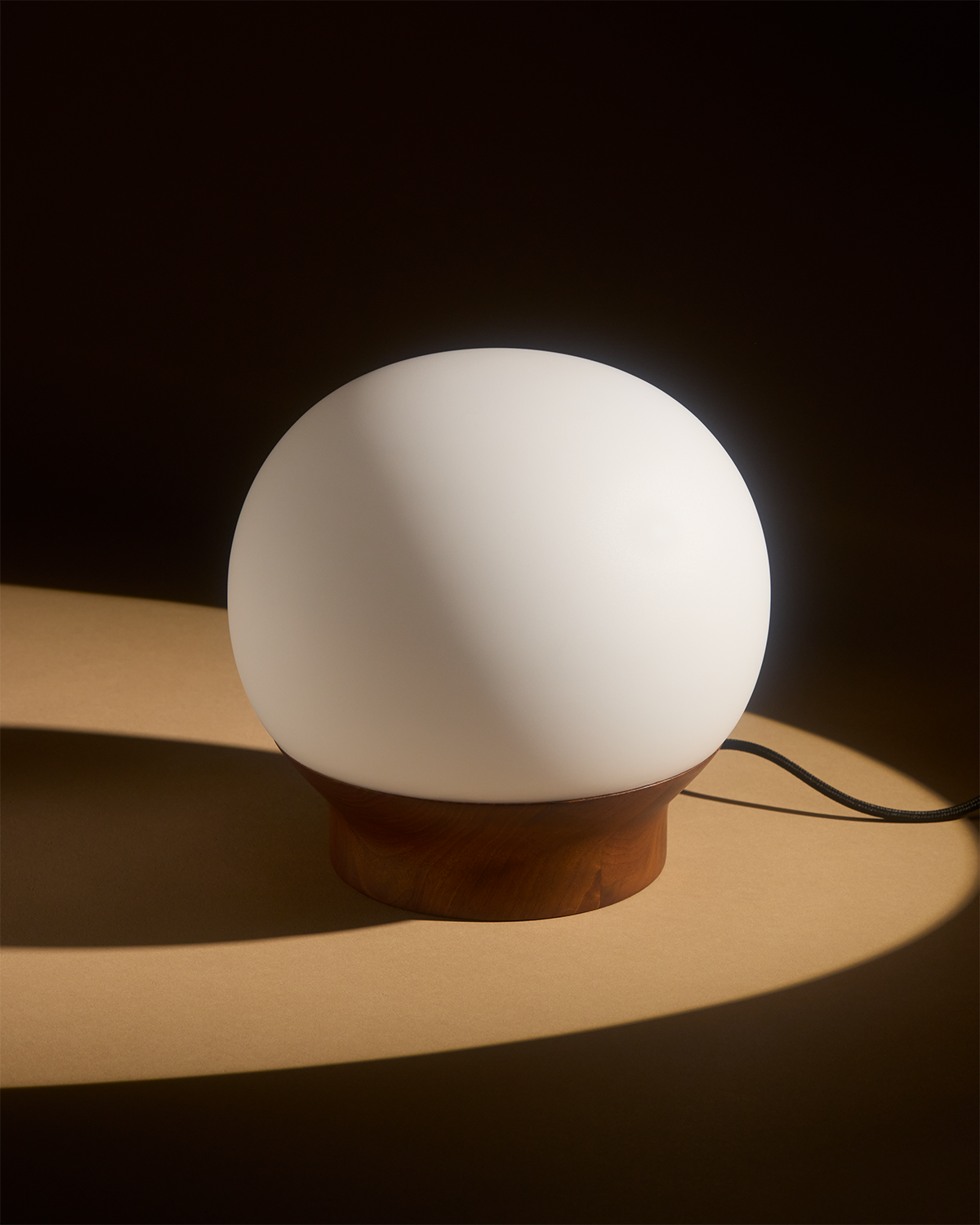 Marlow Table Lamp - Smart Ambient Lighting Comfort (Table Lamp, Indoor Lighting, Modern Desk Light)