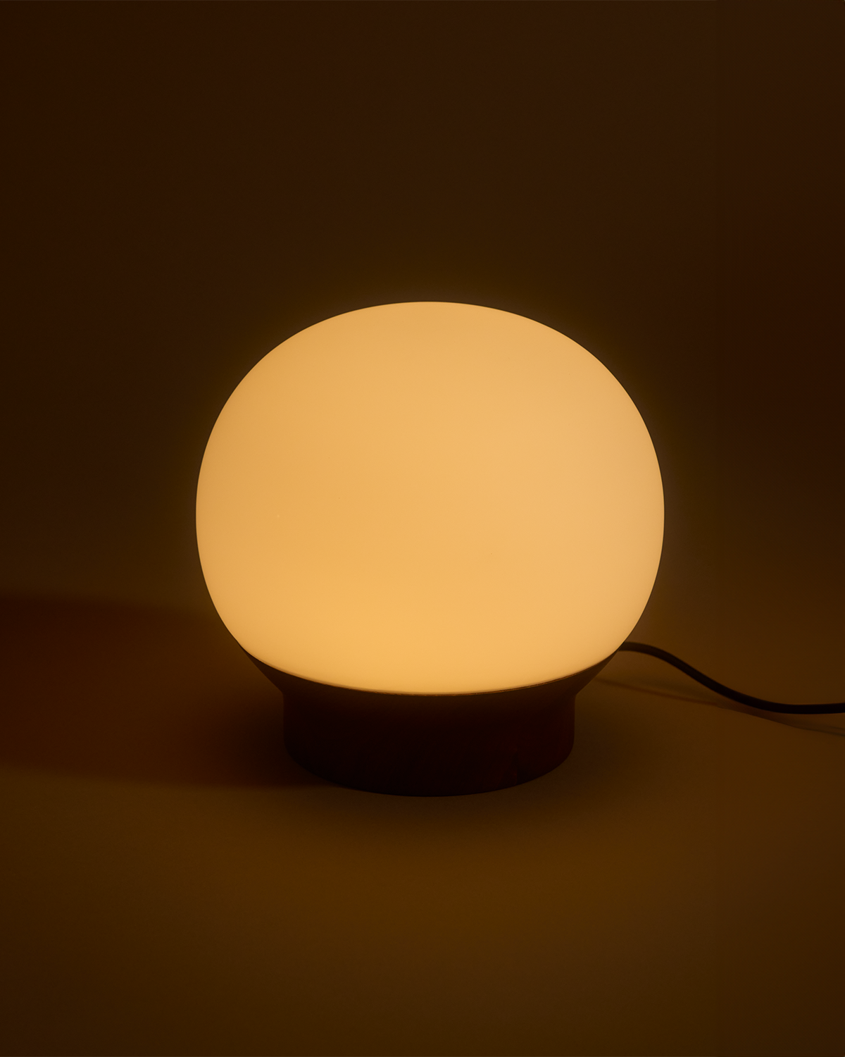 Marlow Table Lamp - Smart Ambient Lighting Comfort (Table Lamp, Indoor Lighting, Modern Desk Light)