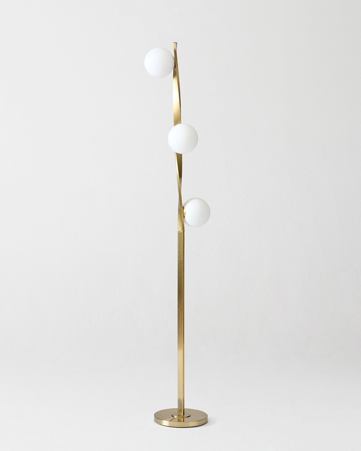 Nola Floor Lamp - Smart Ambient Lighting Comfort (Floor Lamp, Living Room Light, Modern Stand Light)