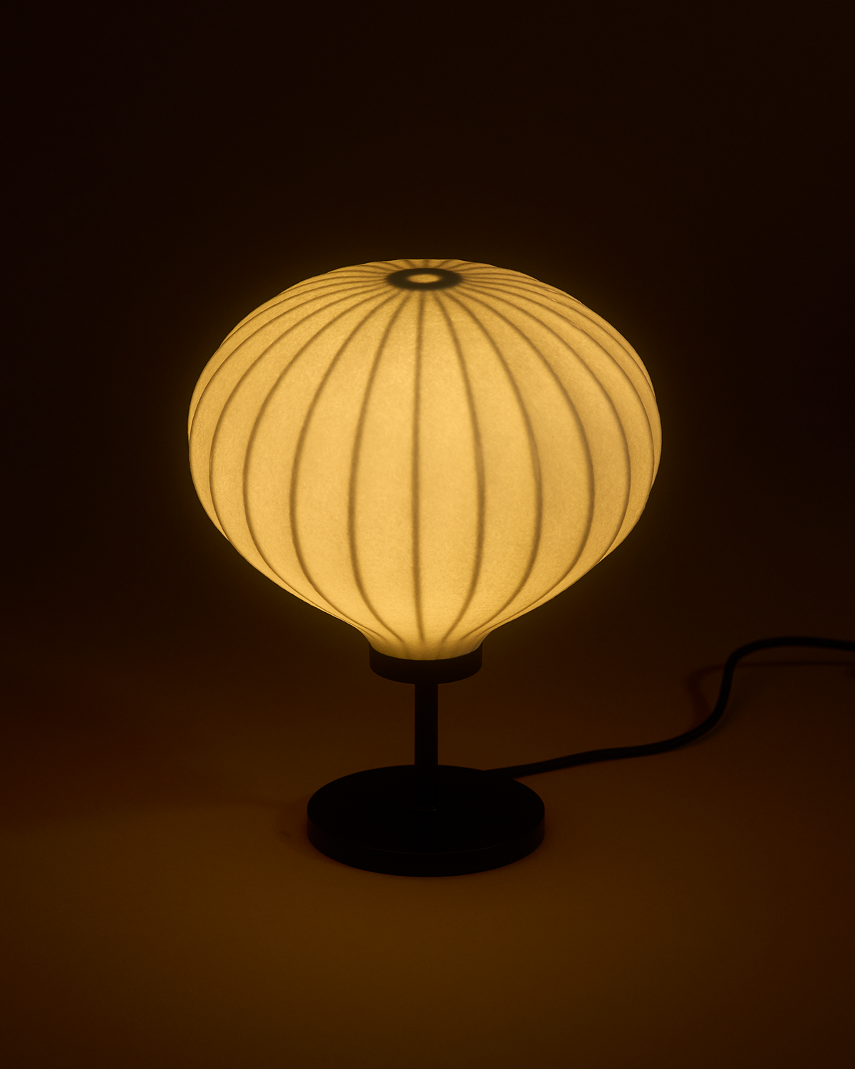 Nimbus Table Lamp - Smart Ambient Lighting Comfort (Table Lamp, Indoor Lighting, Modern Desk Light)