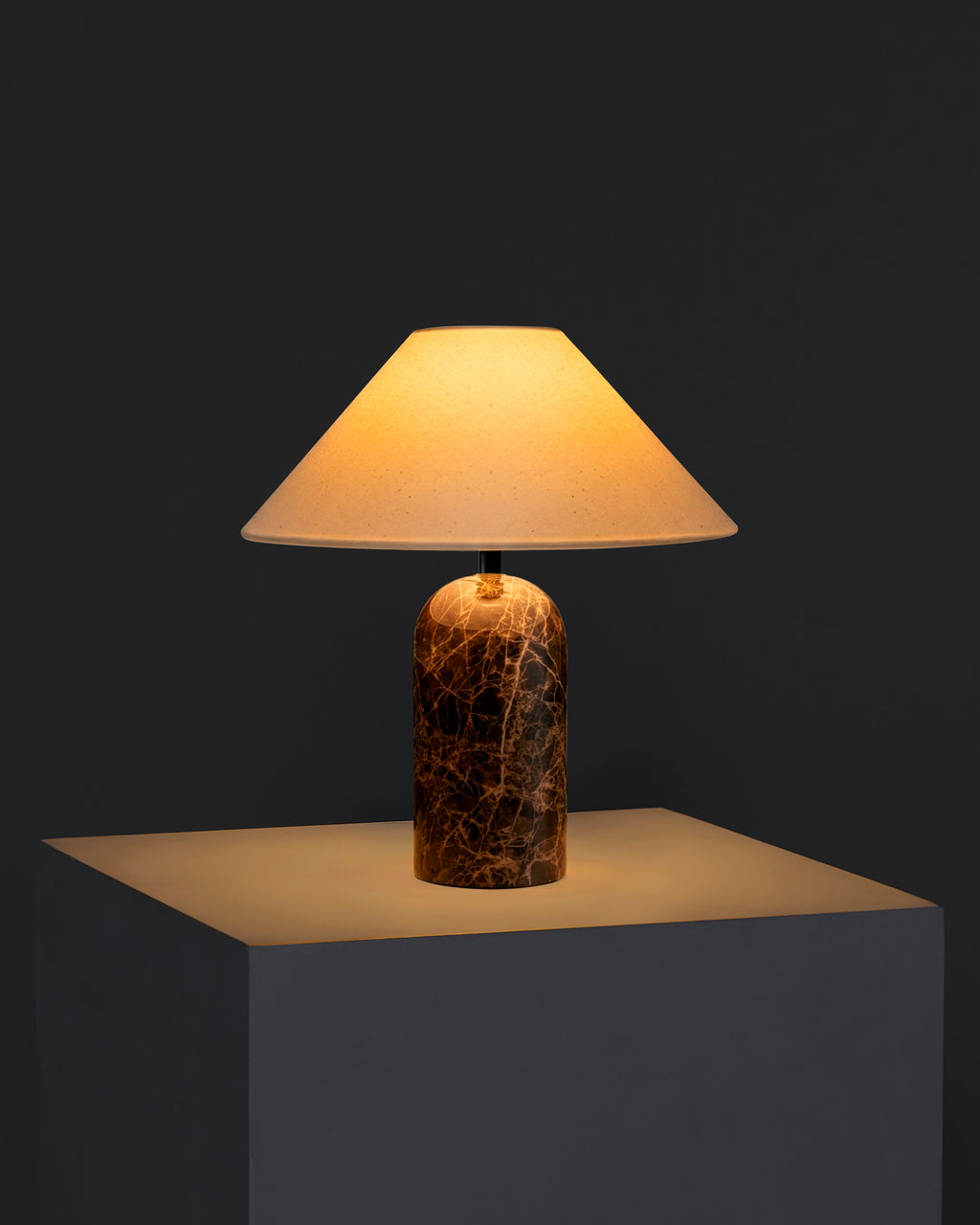 Sansa Table Lamp - Smart Ambient Lighting Comfort (Table Lamp, Indoor Lighting, Modern Desk Light)