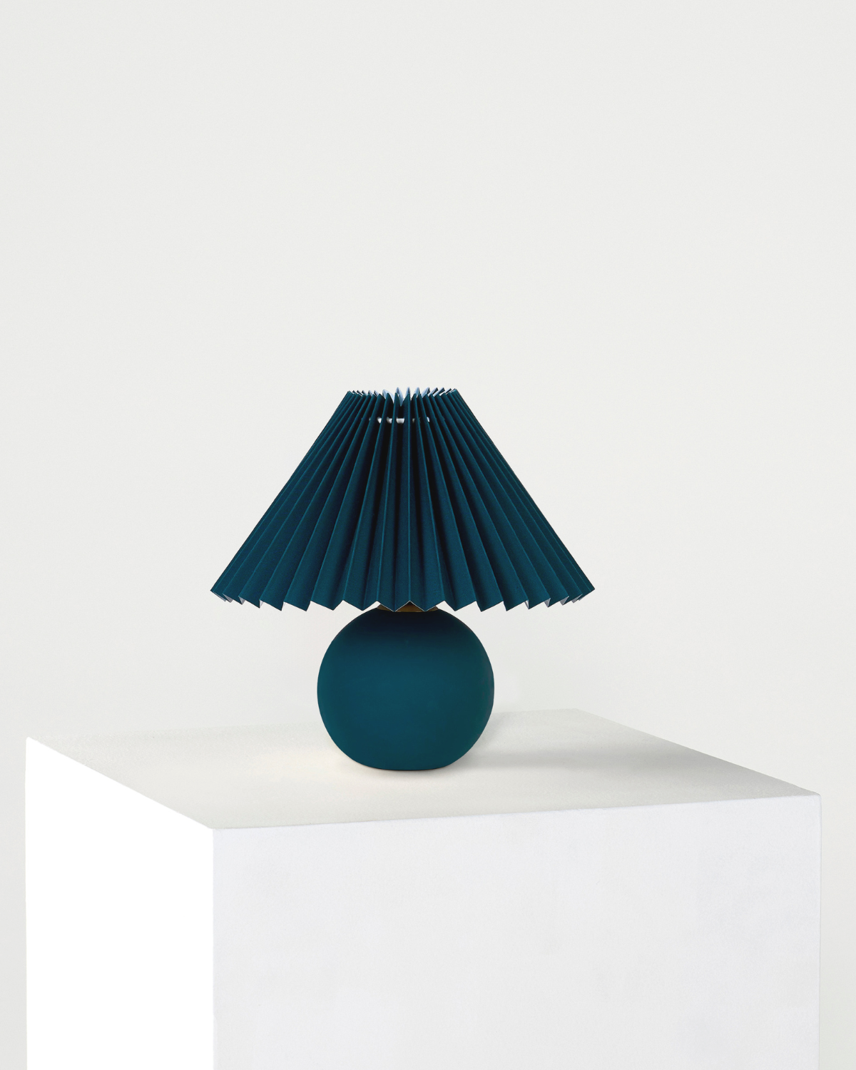 Serena Table Lamp - Smart Ambient Lighting Comfort (Table Lamp, Indoor Lighting, Modern Desk Light)