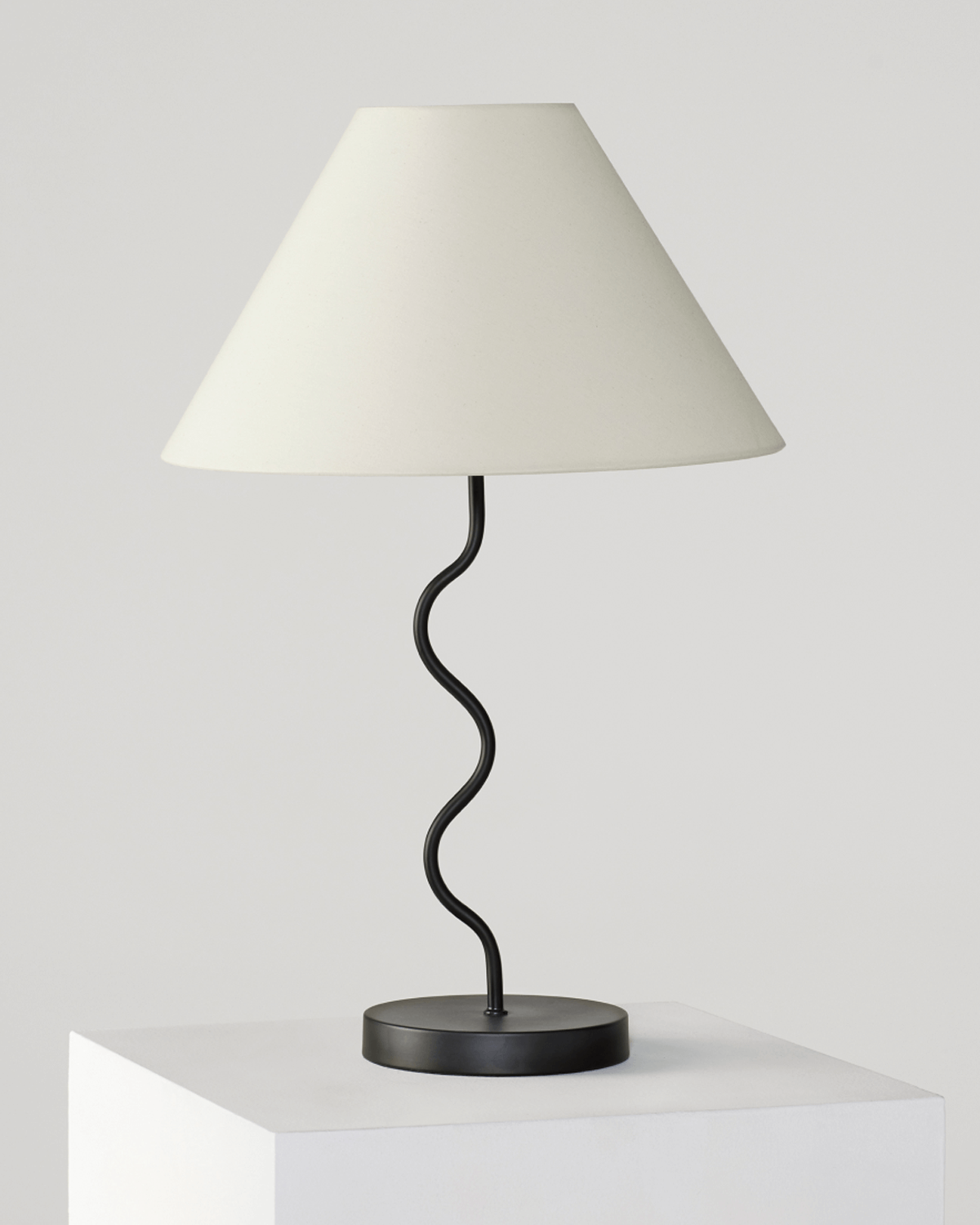 Squiggle Table Lamp - Smart Ambient Lighting Comfort (Table Lamp, Indoor Lighting, Modern Desk Light)
