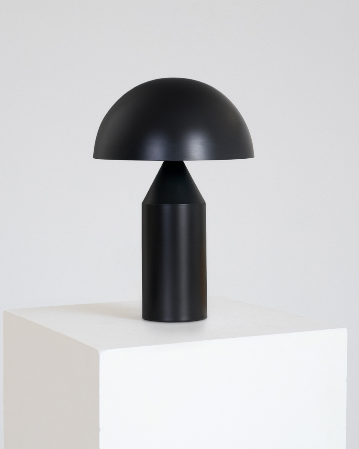 Venus Table Lamp - Smart Ambient Lighting Comfort (Table Lamp, Indoor Lighting, Modern Desk Light)