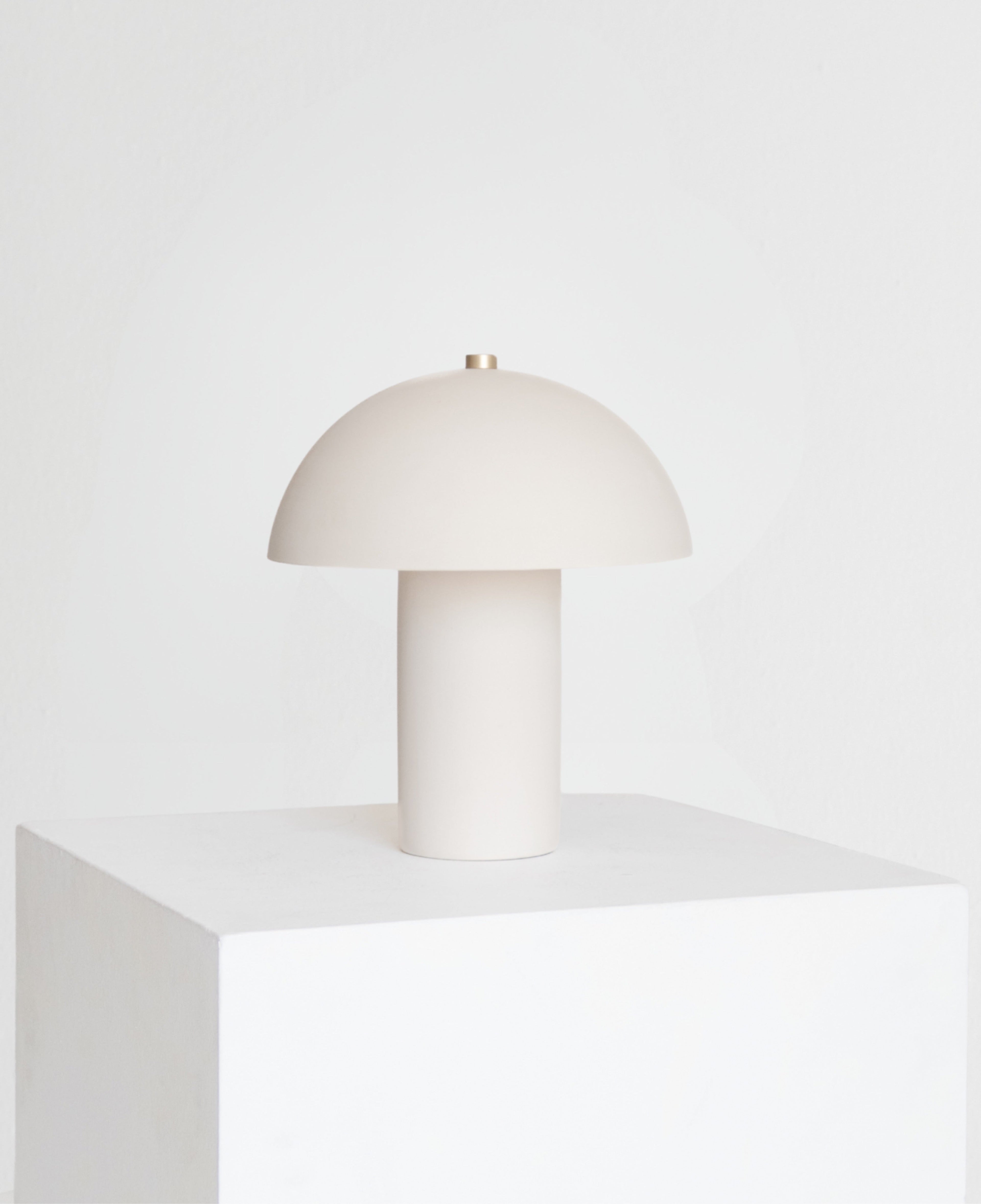 Alba Table Lamp - Smart Ambient Lighting Comfort (Table Lamp, Indoor Lighting, Modern Desk Light)