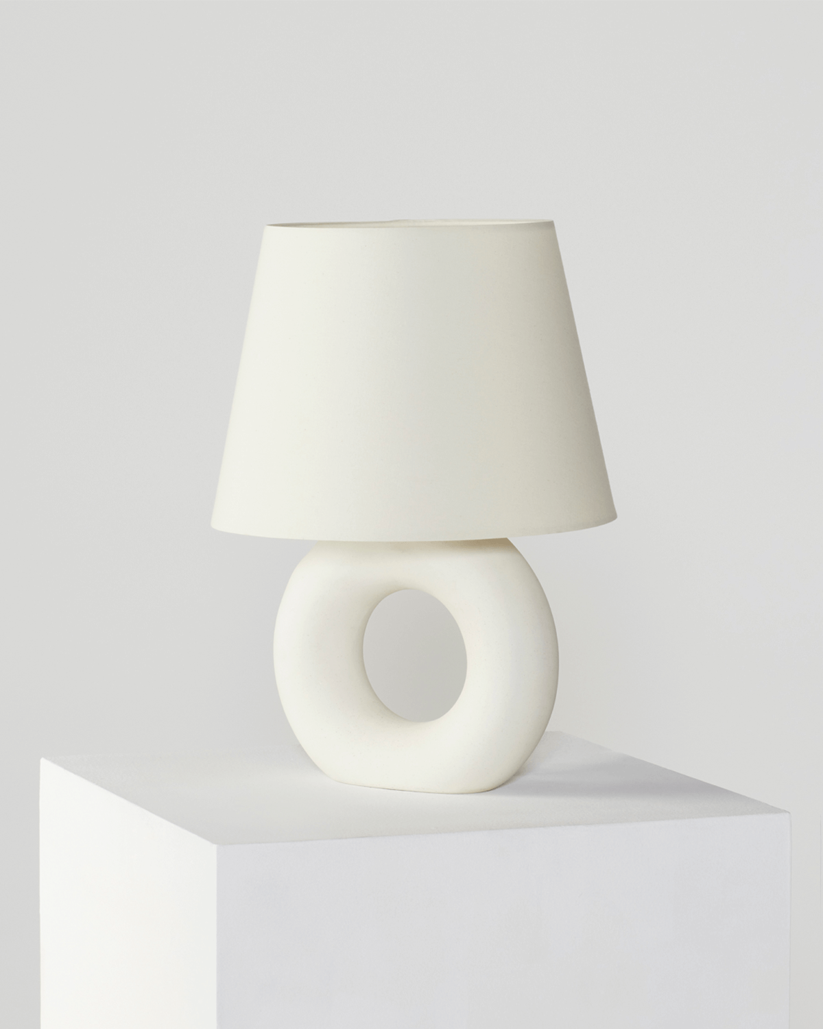 Chloe Table Lamp - Smart Ambient Lighting Comfort (Table Lamp, Indoor Lighting, Modern Desk Light)